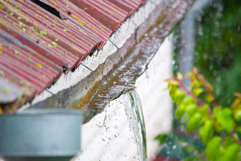 Five Signs It is Time to Replace Your Gutters